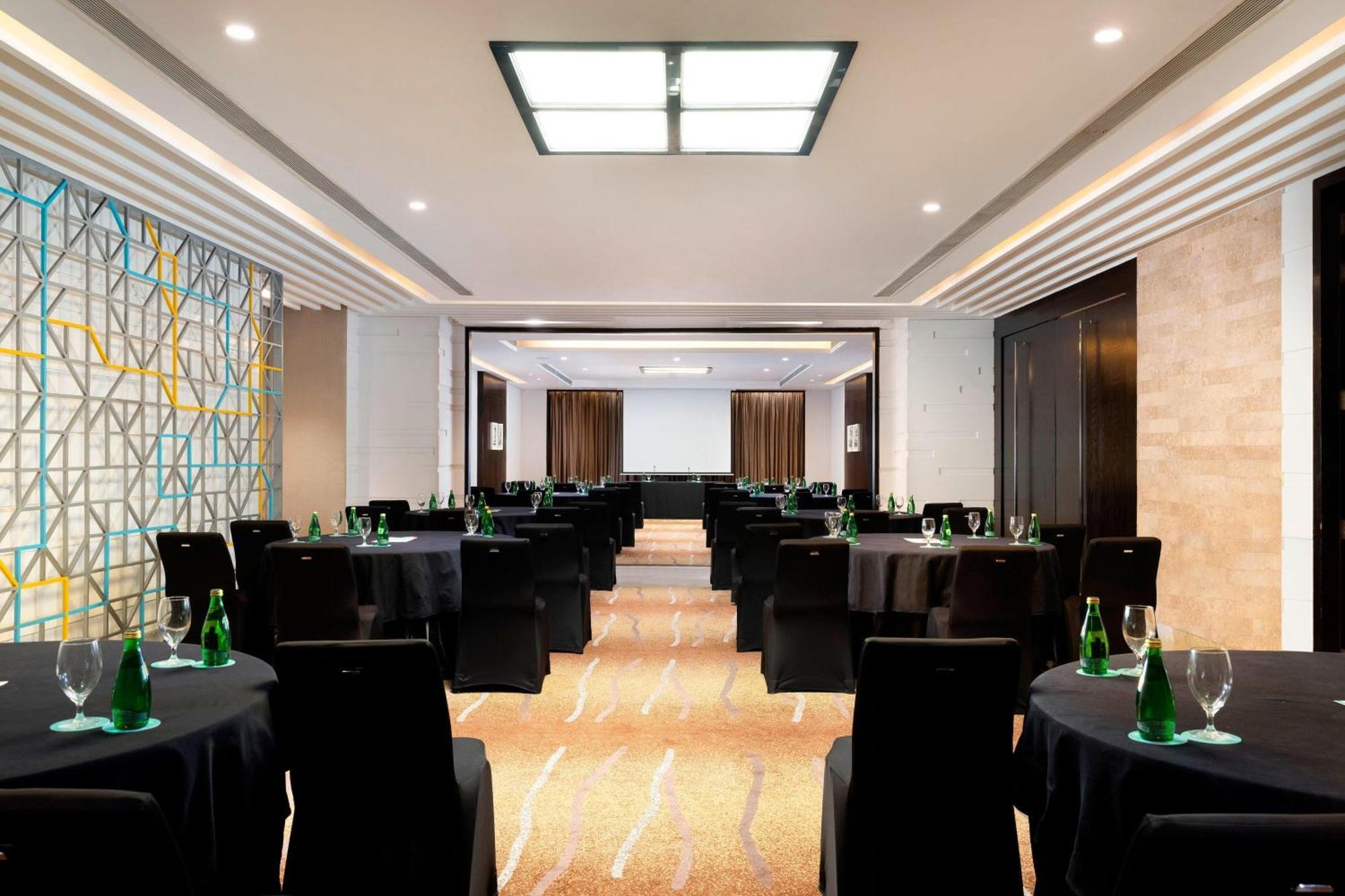 Le Meridien Dhaka Exteriör bild